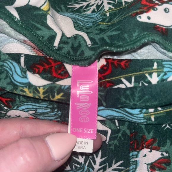 LuLaRoe holiday Leggings - Picture 3 of 3